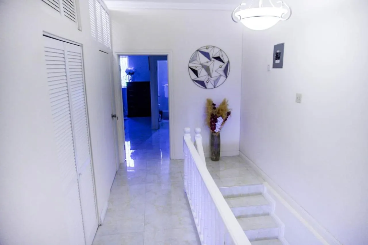 Mammee Bay Palmview Estate Townhouse 아파트